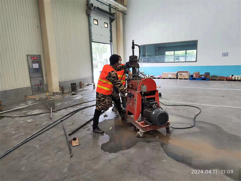 银川厂房地面下沉塌陷注浆加固施工